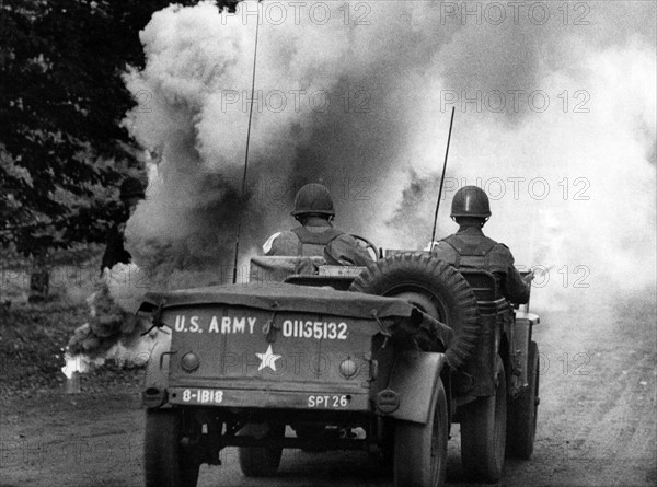 Manoeuvre of US army in Berlin Grunewald