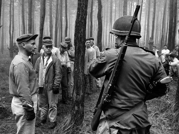 US soldiers dressed as civilians druing a manoeuvre in Grunewald in Berlin