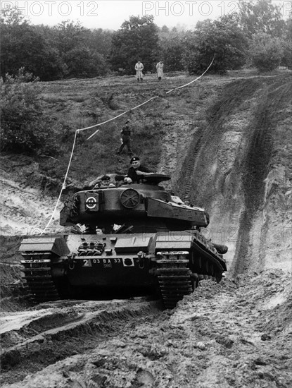 Allied tank maneuver in Berlin Grunewald