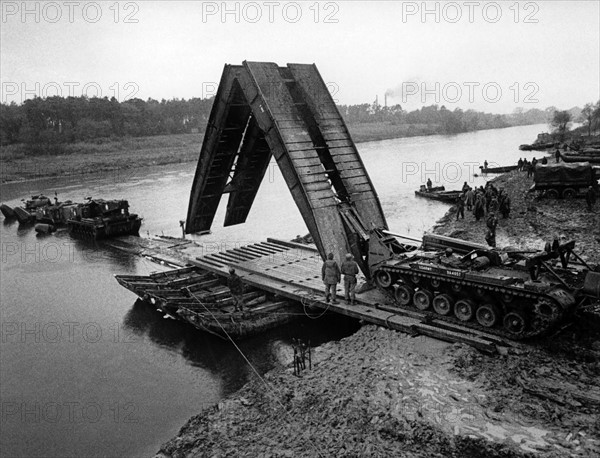 Recovery of US tank ferry sunk in Main