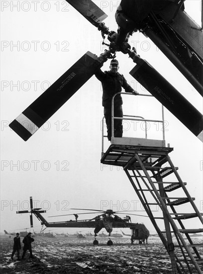 US helicopter Sikorsky CH-54 Tarhe during the manoeuvre REFORGER I