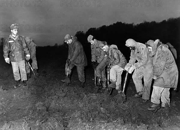 US soldiers reparing maneuver damages in Baden-Württemberg