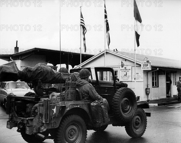 US troop transport arrives in Berlin after trip through Soviet zone