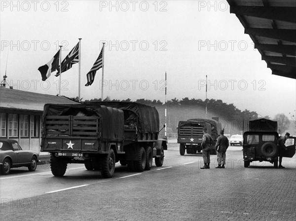 US troop transport arrives in Berlin after trip through Soviet zone