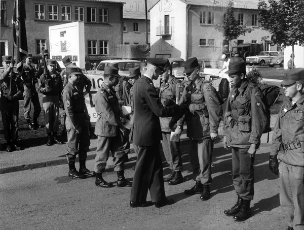 U.S. soldiers march 290 kilometers