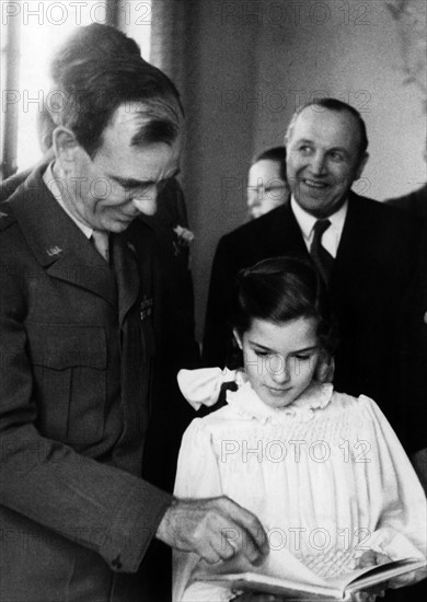 The first visitor of the America house in Munich