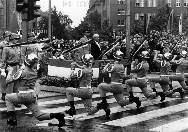 Military parade in Berlin Schöneberg