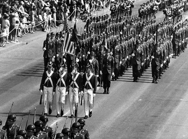 Military parade for the 'Armed Forces Day' in Berlin