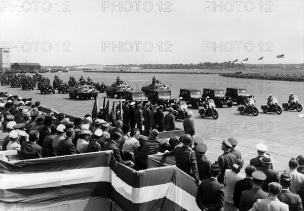 Military parade for the 'Armed Forces Day' in Berlin