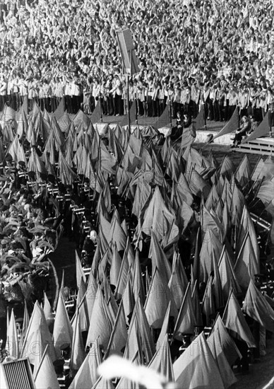 Event on 60th anniversary of October Revolution in Berlin