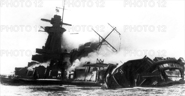 Crew sinks naval warship "Admiral Spee" in 1939