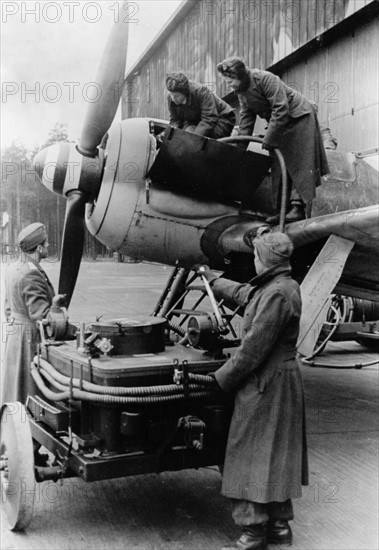 WW II - women at the front 1944