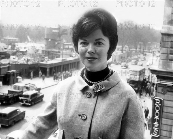 Shirley TEMPLE in London, 1965