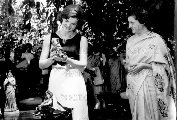 Jacqueline Kennedy et Indira Gandhi