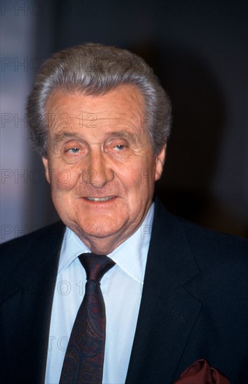 Patrick MacNee