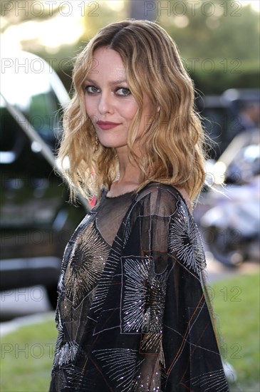 Vanessa Paradis, Gala de l'amfAR à Cannes en 2016