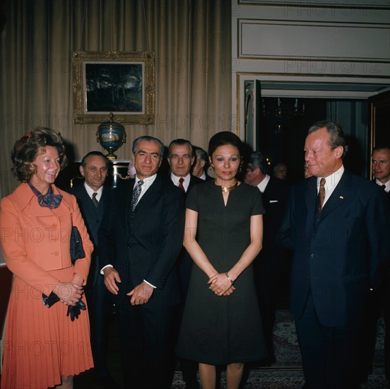 Bundeskanzler Willy Brandt beim Schah