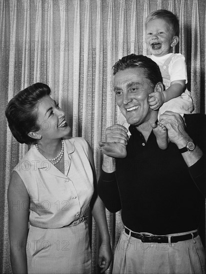 Kirk Douglas et sa femme Diana