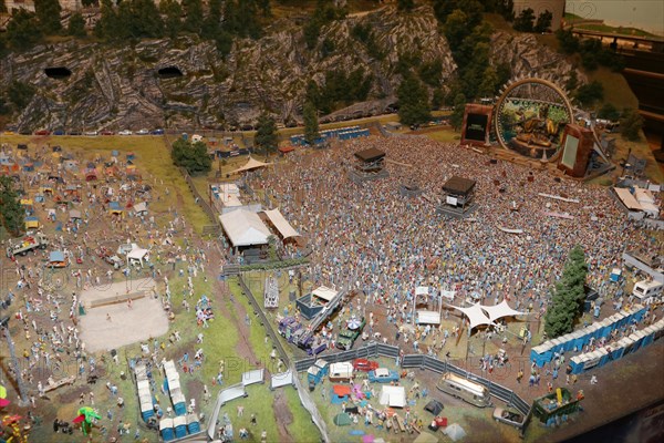 DJ BoBo im Miniatur Wunderland Hamburg zu Gast