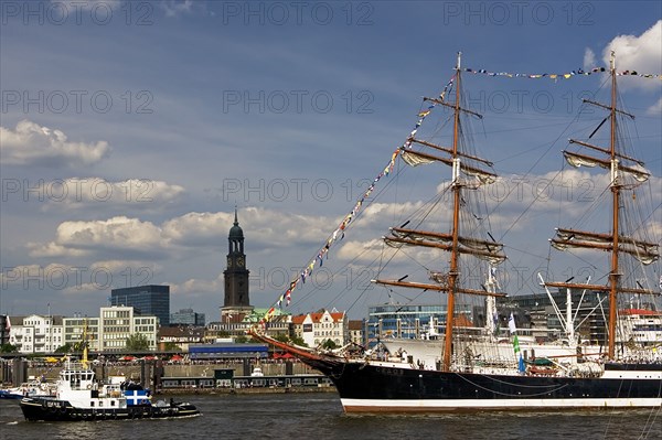 Segelschiff / Hamburg