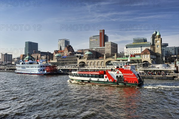 Landungsbrücken von St. Pauli, St. Pauli landing bridges