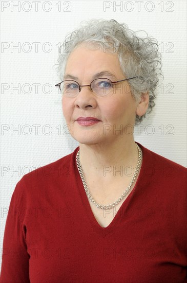 Christiane Nüsslein-Volhard, Nobelpreisträgerin für Medizin, aufgenommen in Köln (Foto vom 01.02.2009). Nüsslein-Volhard ist seit 1985 Direktorin am Max-Planck-Institut für Entwicklungsbiologie in Tübingen. Für ihre grundlegenden Erkenntnisse über die genetische Kontrolle der frühen Embryoentwicklung erhielt sie 1995 den Nobelpreis für Medizin. Foto: Horst Galuschka +++(c) dpa - Report+++ | Verwendung weltweit
