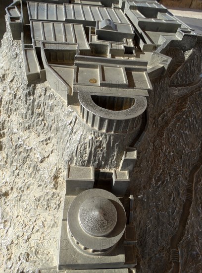 Model of Herod's Palace at Masada; an ancient fortification in the Southern District of Israel; situated on top of an isolated rock plateau on the edge of the Judean Desert; overlooking the Dead Sea. | Verwendung weltweit