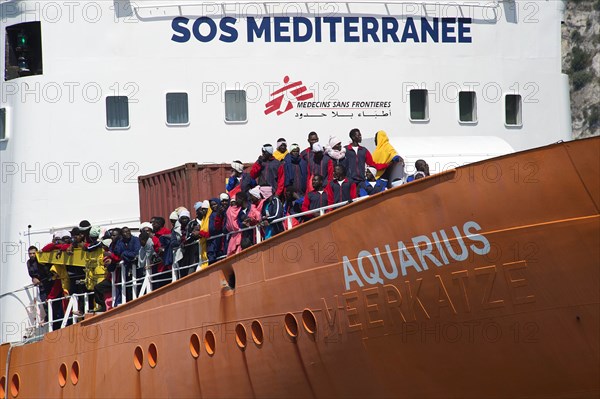 Europe, Italy, Salerno, May 26, 2017. With the arrival of the beautiful season are thousands of migrants leaving Libyan coasts to arrive in Italy.The ships of NGOs in the Mediterranean save thousands of lives.The Aquarius ship arrives in the port of Salerno with its load of about 1400 migrants. On board 170 minors and 21 pregnant women.

Credit © Danilo Balducci/Sintesi |