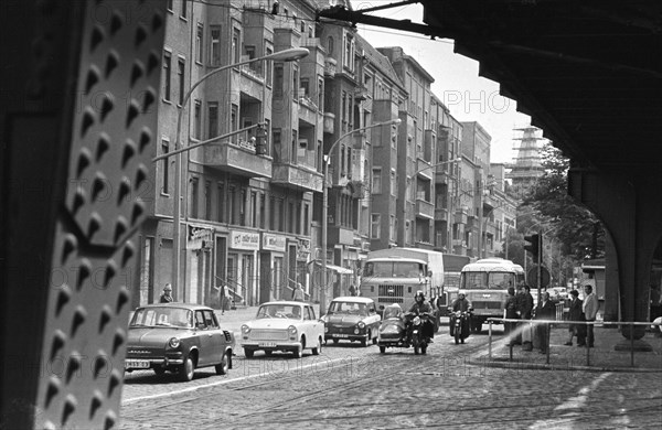 Vue sur la Schönhauser Allee, dans le quartier berlinois de Prenzlauer Berg