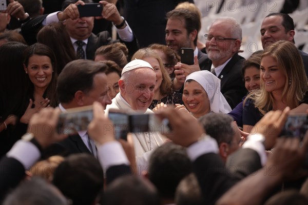 24 January 2019, Panama, Panama-Stadt: Pope Francis (M) smiles during his visit to the Ministry of Foreign Affairs of Panama. The 34th World Youth Day will be celebrated until Sunday 27.01.2019 in Panama City. Photo: Mauricio Valenzuela/dpa