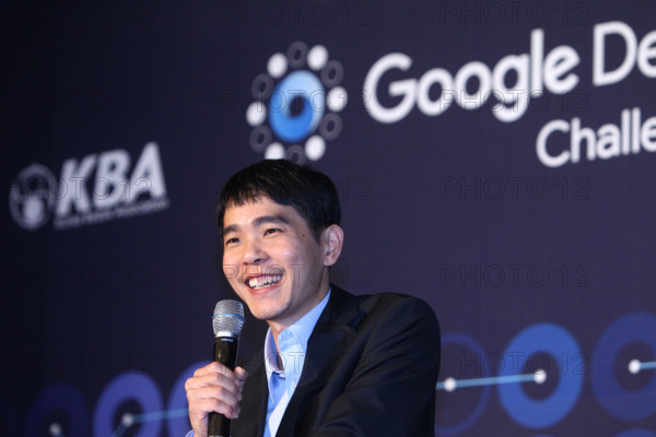 (160313) -- SEOUL, March 13, 2016 () -- South Korean professional Go player Lee Sedol smiles at the press conference after the third round match of the Google DeepMind Challenge Match between Lee Sedol and Google's artificial intelligence program, AlphaGo, in Seoul, South Korea, March 13, 2016. Lee Sedol won the third round match Sunday. (/Yao Qilin)