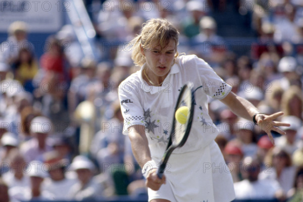 Steffi Graf face à l'Argentine Gabriela Sabatini le 10 septembre 1988, lors de la finale de l'US Open