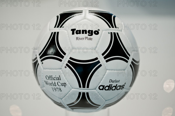 The 'Tango Durlast' soccer ball which was the official ball of the 1978 soccer world cup in Argentina is pictured during the general meeting of sporting goods manufacturer adidas in Fuerth, Germany, 08 May 2014. Photo: DANIEL KARMANN/dpa