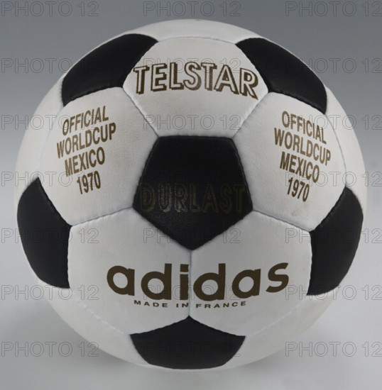 The undated handout shows the official soccer ball 'Telstar' for the FIFA World Cup 1970 in Mexico. Photo: Adidas Keywords: ball, balloon, dance, soccer, SPO, Sport, sports