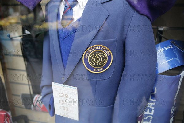 Uniforme de la Chelsea School, Londres
