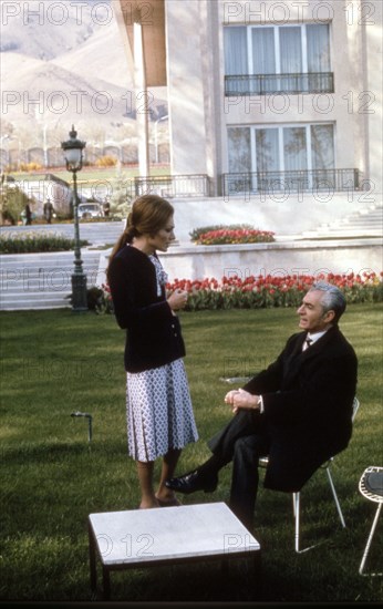 Mohammed Reza Shah Pahlavi et Farah Pahlavi au Palais de Niavaran (Téhéran)