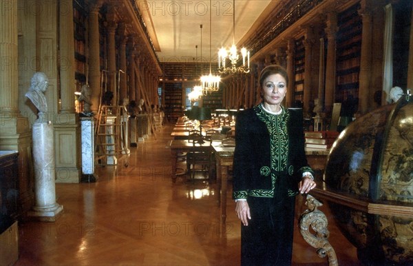 Farah Pahlavi