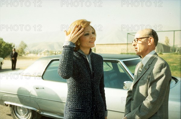 Farah Pahlavi en visite officielle