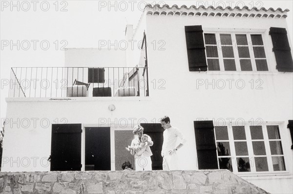 Françoise Sagan, son mari et son fils, juin 1963