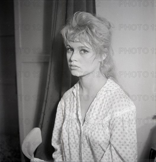 Brigitte Bardot on the shooting of the film "The Bride Is Too Beautiful"