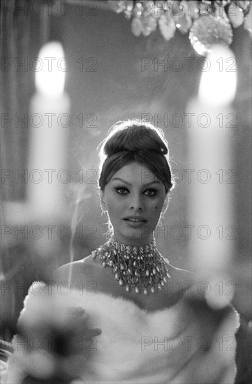 Sophia Loren in Christian Dior fashion