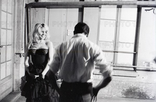 Brigitte Bardot during a flamenco lesson