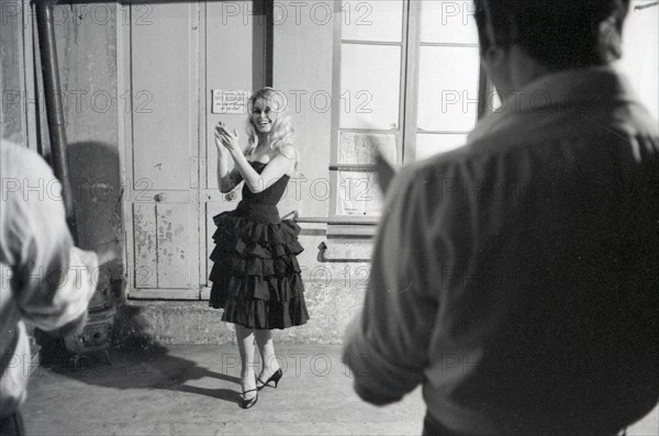 Brigitte Bardot during a flamenco lesson