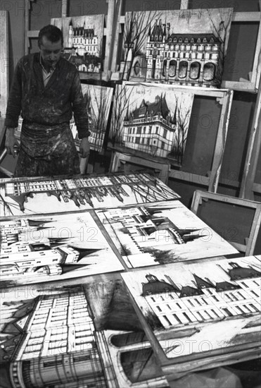 Bernard Buffet dans son atelier