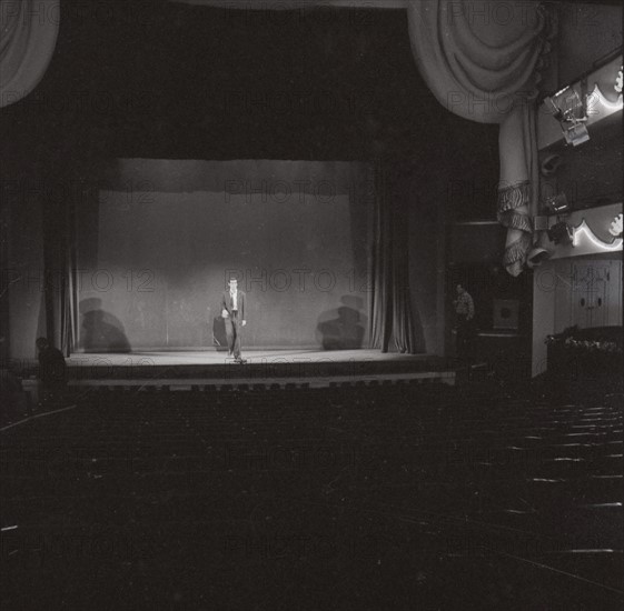 Yves Montand (1958)