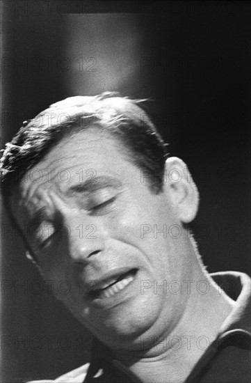 Yves Montand (1958)