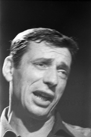 Yves Montand (1958)