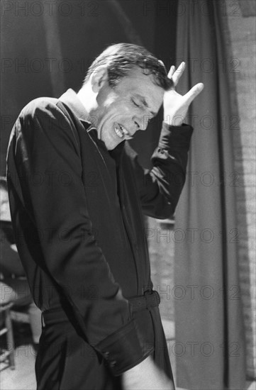 Yves Montand (1958)