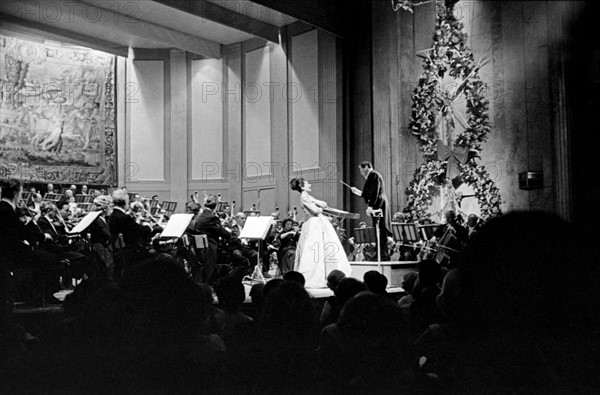 Maria Callas performing