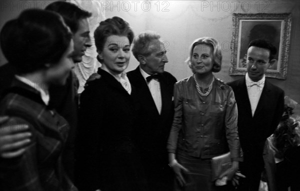 Performance of the play "L'Aigle à deux têtes", 1960